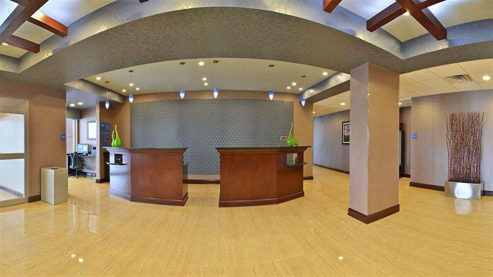 Wyndham Garden Elk Grove Village - O'Hare Exterior photo