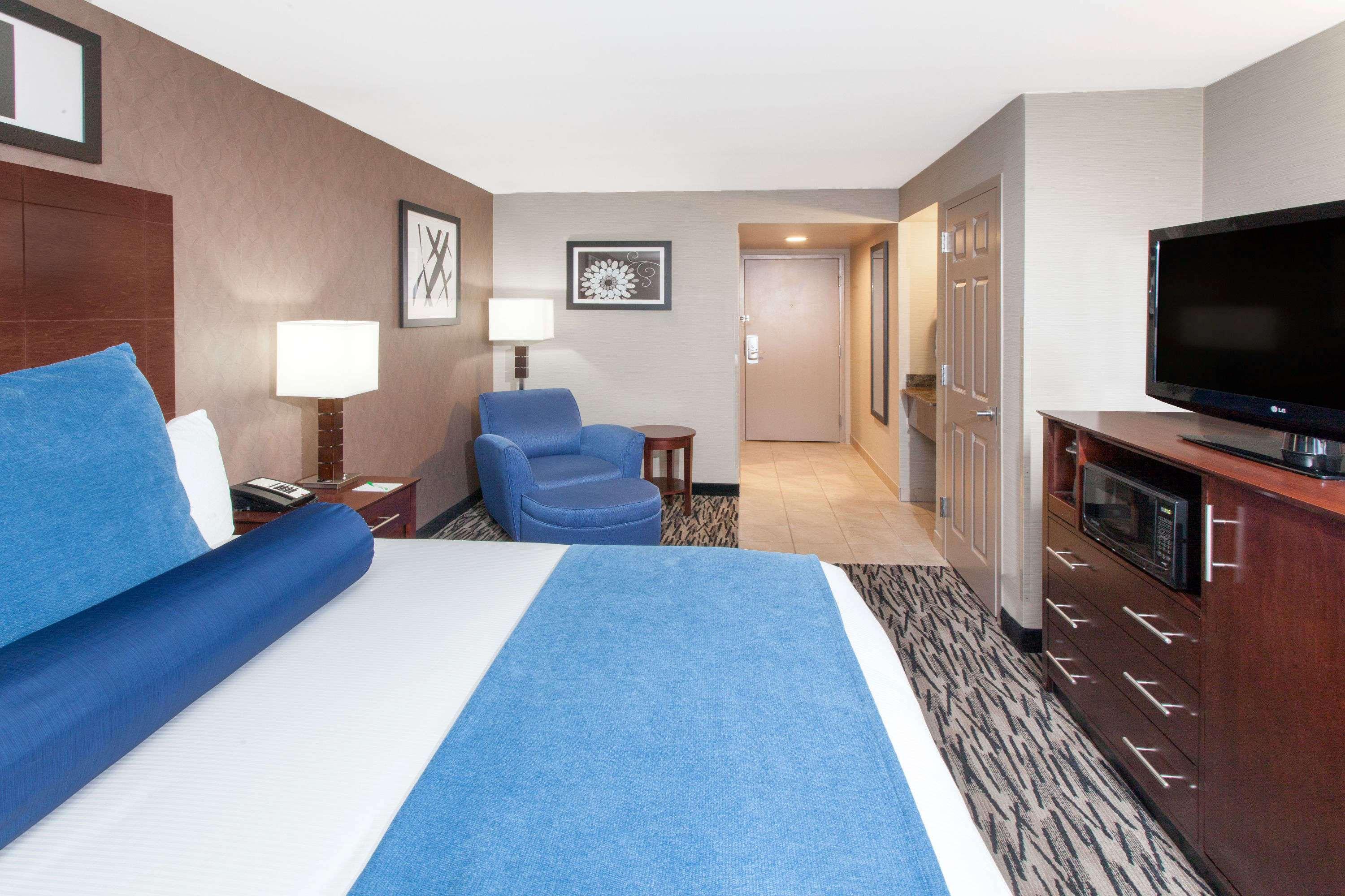 Wyndham Garden Elk Grove Village - O'Hare Exterior photo