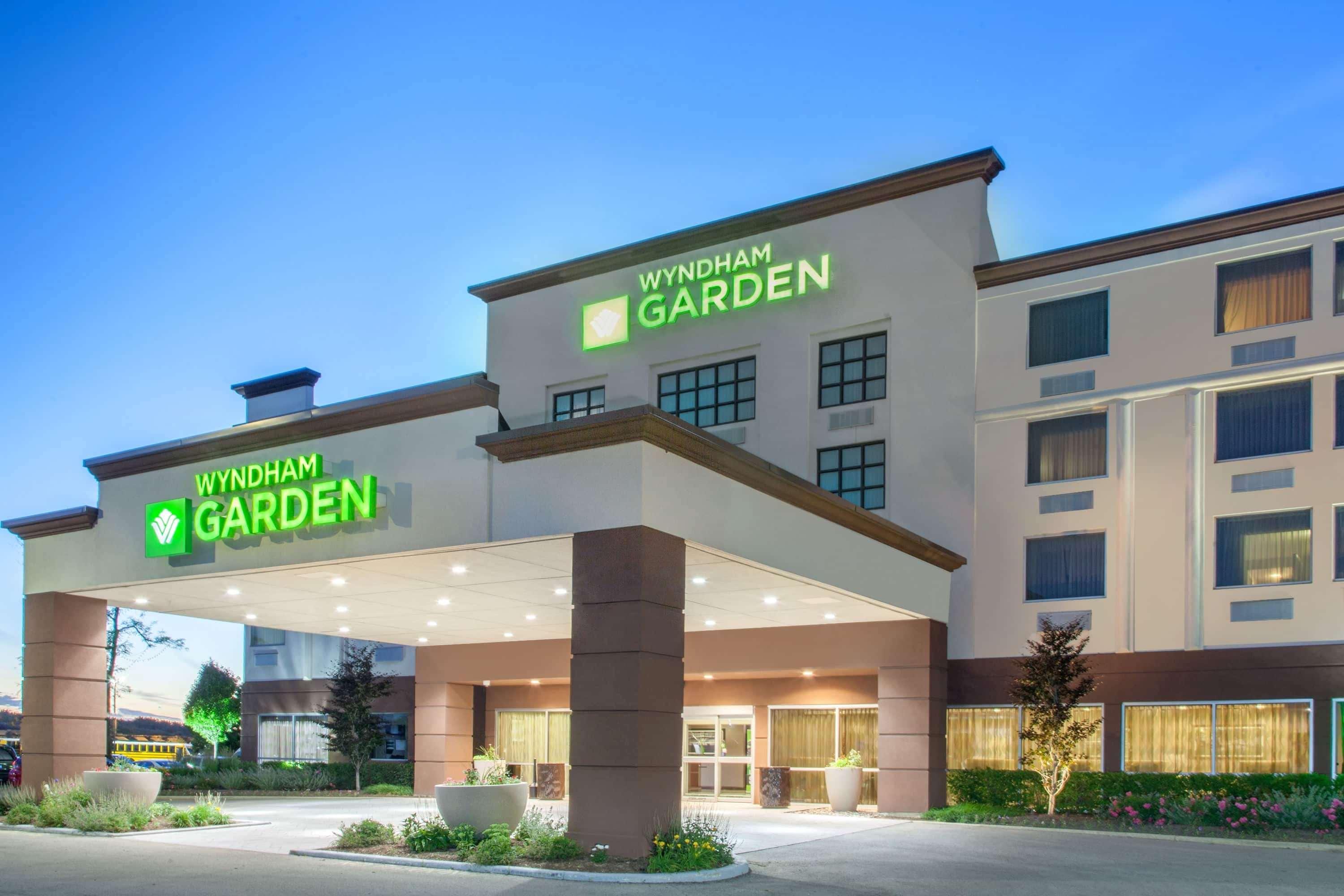 Wyndham Garden Elk Grove Village - O'Hare Exterior photo