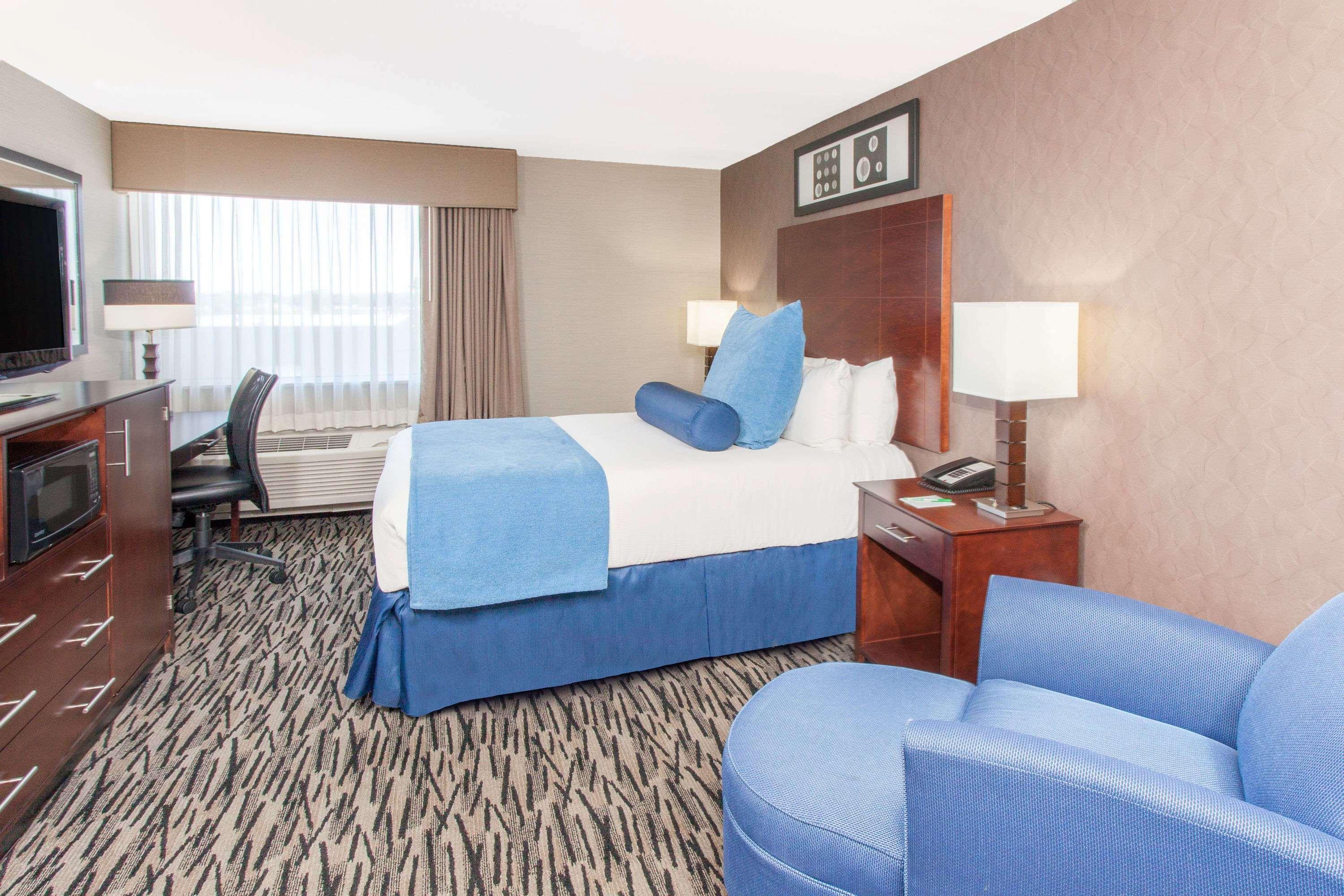 Wyndham Garden Elk Grove Village - O'Hare Exterior photo